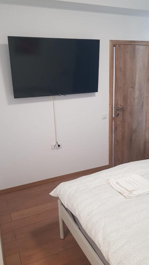 Apartament 1 Budiu Târgu-Mureş エクステリア 写真